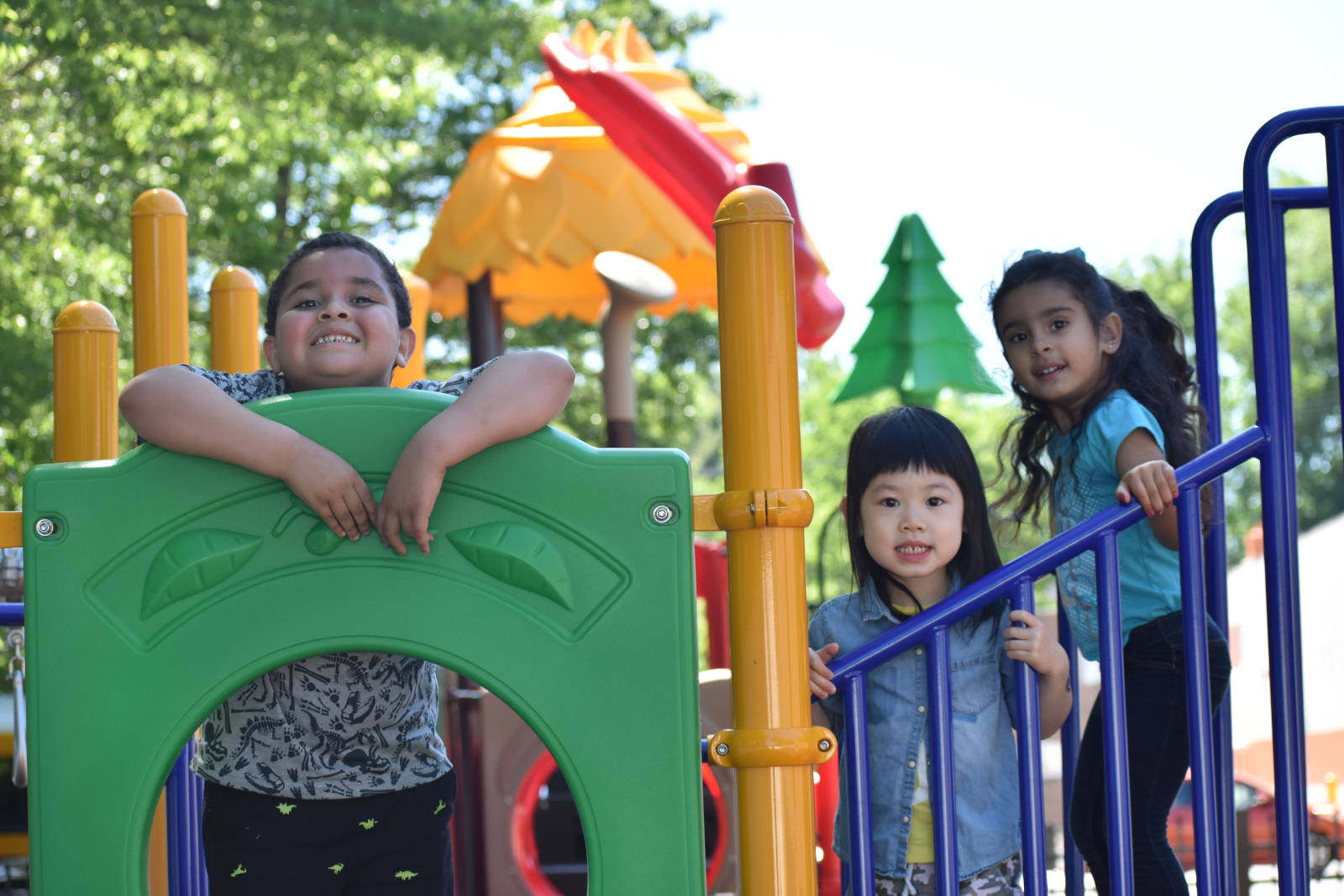DSC_0981 Children engaged in fun learning activities at Philadelphia daycare